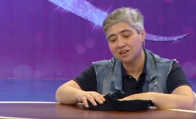 Əməkdar artist saçlarını ağartdı