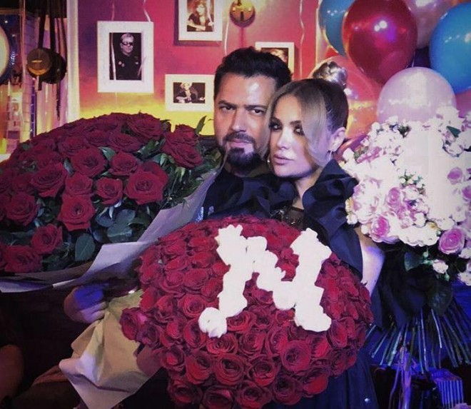 "Eurovision 2011" qalibi 38 yaşını qeyd etdi - foto