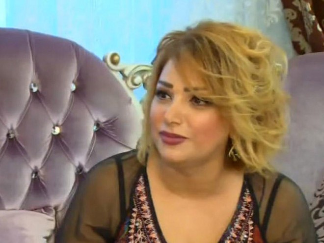 Mənzurə Musayeva&nbsp;geyimi ilə diqqət çəkdi - video