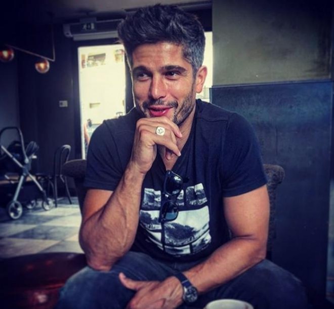 Aktyorun saçları ağardı - foto