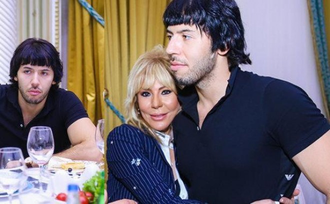 Brilliant Dadaşova oğlunu təriflədi - foto