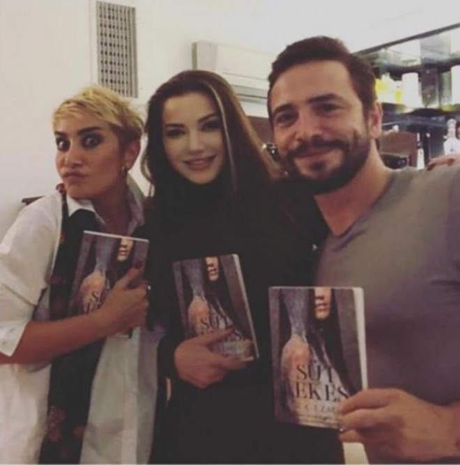 Müğənni və aktyor barışdılar