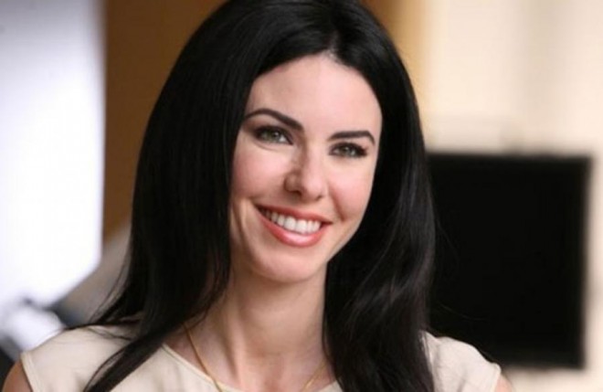 Müğənni 400 min lirəyə avtomobil aldı