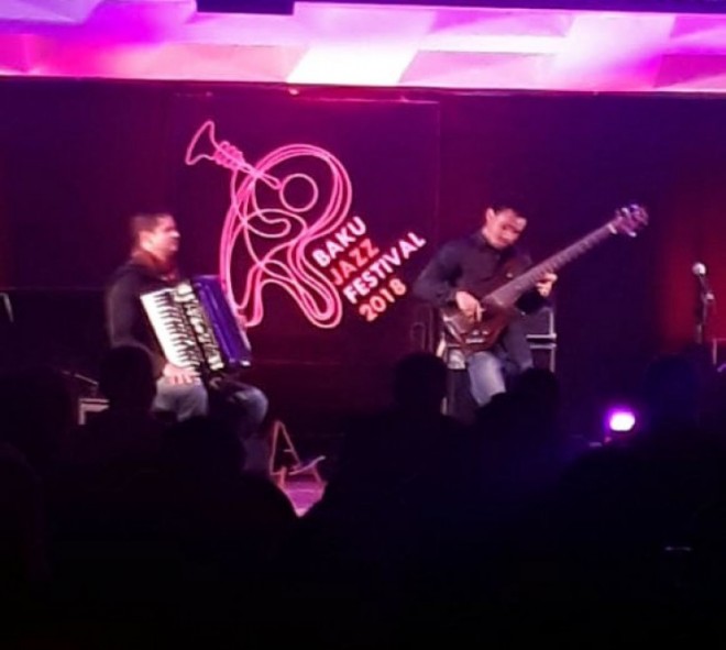 Braziliyalı cazmen Bakı səhnəsində - foto