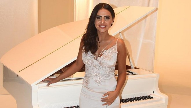 Günel Zeynalova "Bir adam var" adlı klip çəkdirdi&nbsp;