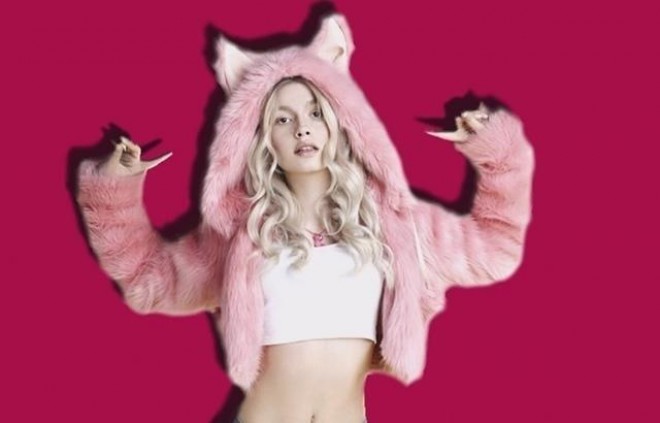 Aleyna Tilki mahnıya görə məhkəməyə verildi - video