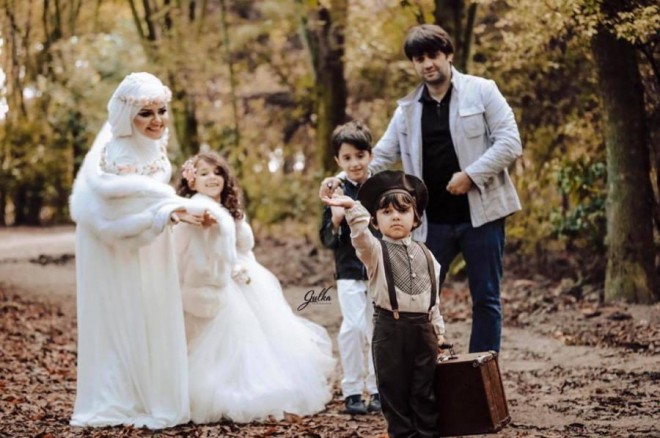 Xuraman Şuşalının ailəvi fotosessiyası