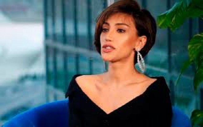 Röya Ayxan avtomobil qəzasına düşdü