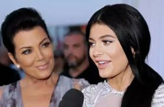 Model anasına 250 min dollara&nbsp;avtomobil aldı - foto