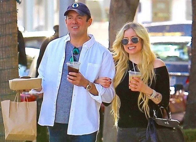 Müğənni milyarder sevgilisi ilə göründü&nbsp;