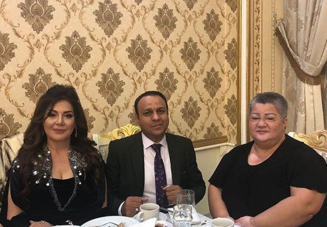 Könül Xasıyeva toyda - foto