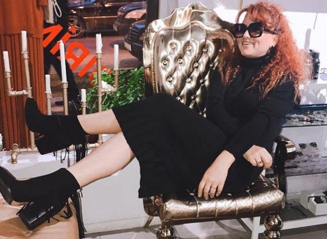 Əməkdar artist geyim mağazası açdı&nbsp;