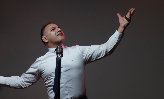 Ədalət Şükürov&nbsp;müxtəlif rakurslarda - fotosessiya