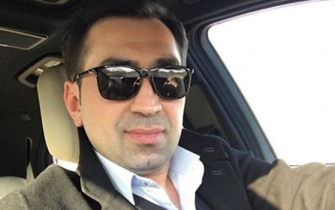 Eltonun avtomobili Türkiyədə qaldı