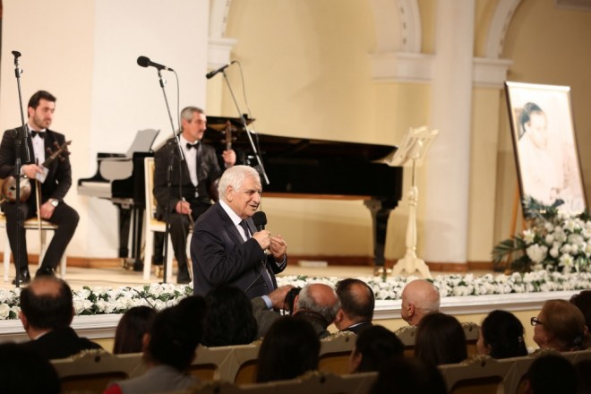 Məmməd Arazın 85 illiyinə həsr edilmiş tədbirdən fotoreportaj