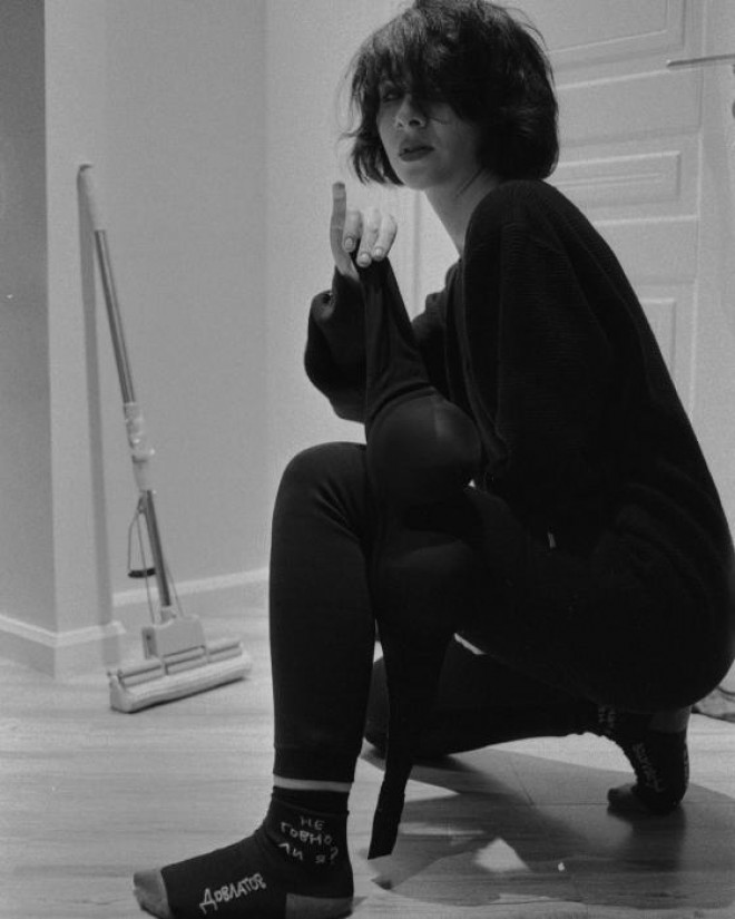 Diana Hacıyeva büstqalterini göstərdi