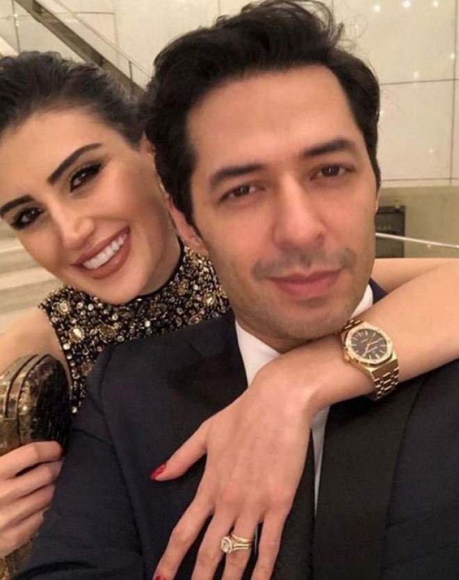 Aktyor xanımına toy hədiyyəsi aldı