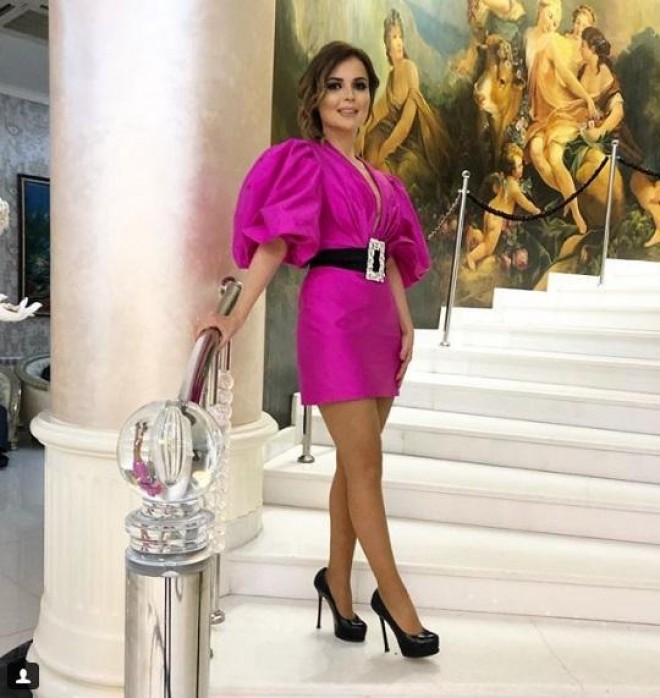 Cəhrayı rəngi Sevda Yahyayevaya yaraşdı&nbsp;