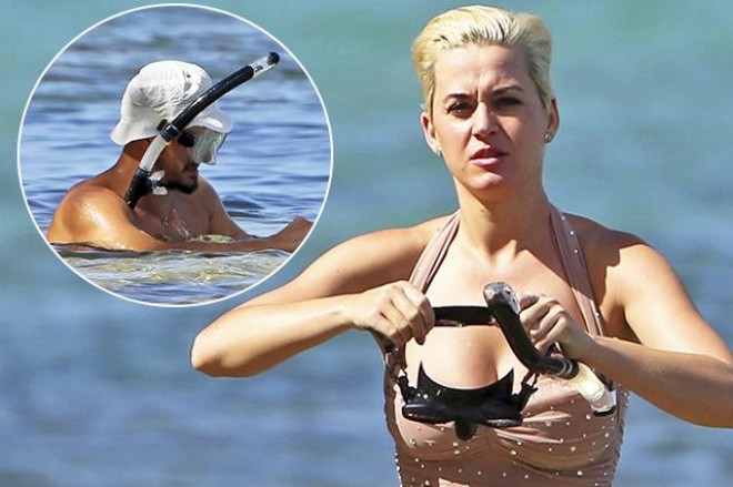 Pop ulduzu aktyorla dincəlir - foto