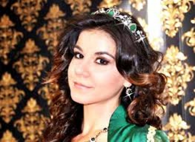 Türkiyə gözəli ərindən boşandı 