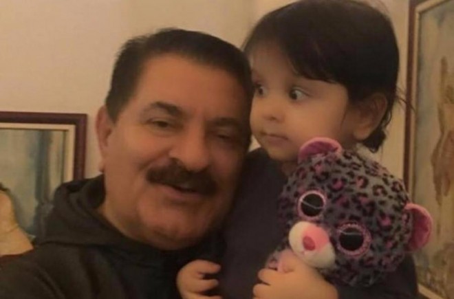 Ağadadaş Ağayev nəvələri ilə - foto