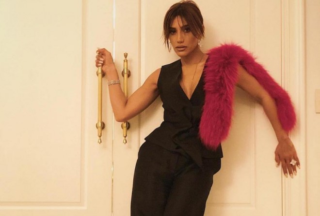 Röya Ayxan sevgilisiz qaldı