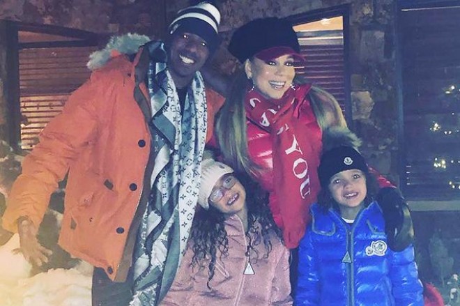 Müğənni əkizlərinin atası ilə görüşdü - foto