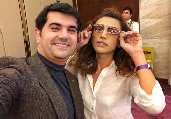 Röya ilə "Fəlakət"lə sülh imzaladı