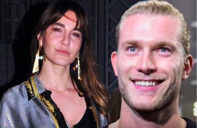 Aktrisa futbolçu ilə eşq yaşayır