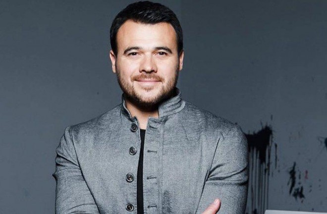 Xalq artisti konsertlərini ləğv etdi 