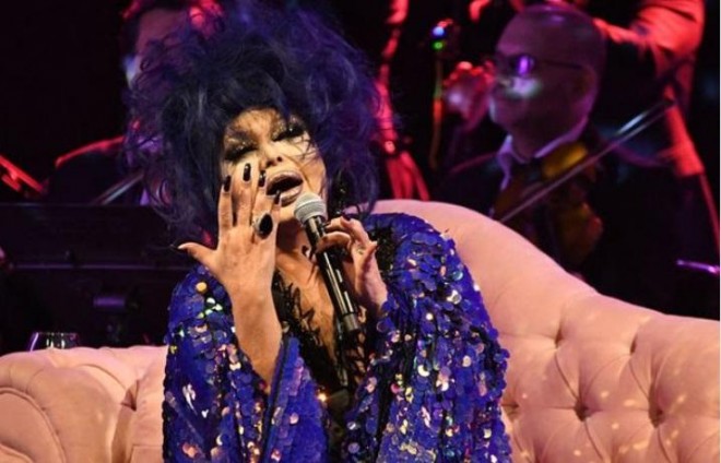 Bülent Ersoy hamını təəccübləndirdi