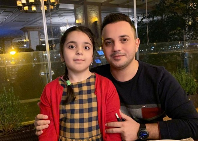 Ayaz qızının fotosunu paylaşdı