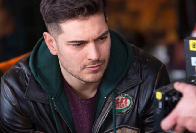 Çağatay Ulusoy imicini dəyişdi