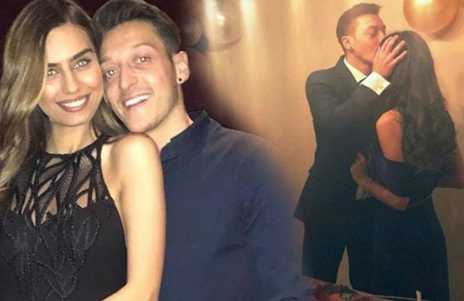 Toyları Londonda olacaq