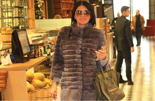 Müğənni özünü itirdi&nbsp;