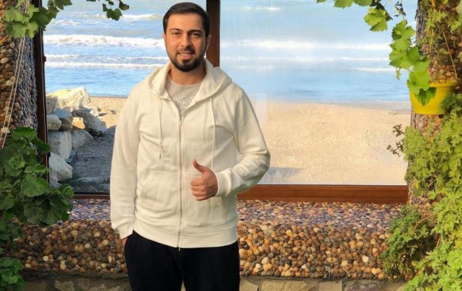 Namiq Qaraçuxurlu evindən cadu tapdı