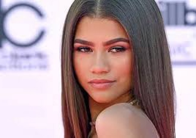 Amerikalı müğənni əməliyyat olundu&nbsp;