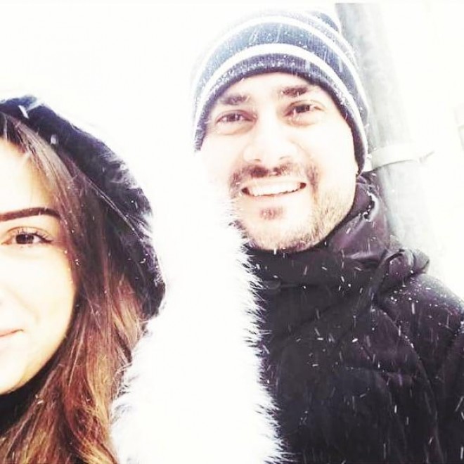 Müğənni-bəstəkar Moskvada dincəlir - video