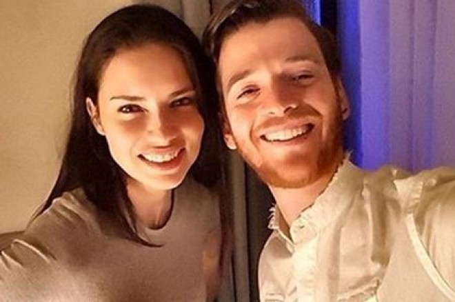 Model ilə sevgilisi arasında sular durulmur