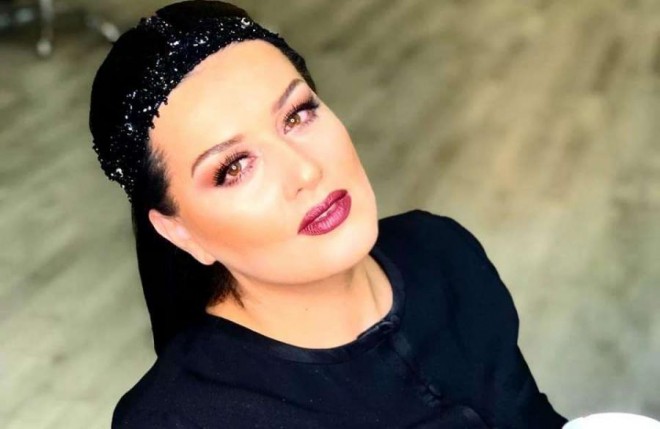 Elza Seyidcahana kim sataşdı?