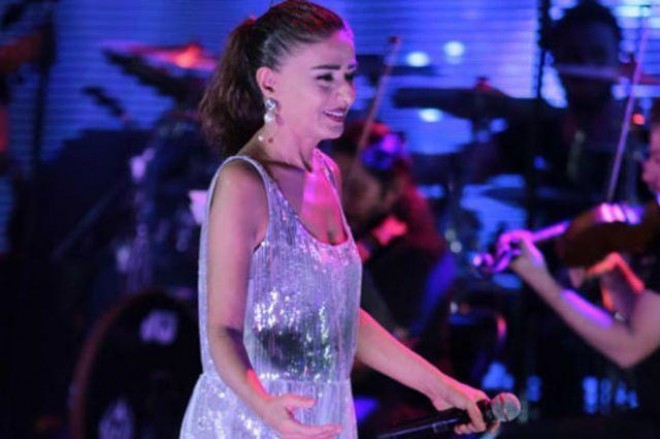 Yıldız Tilbe izləyiciləri qəzəbləndirdi