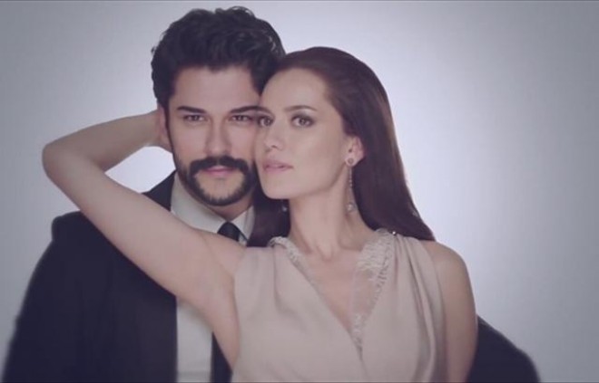 Hamilə aktrisa xəstəxanaya yerləşdirildi&nbsp;