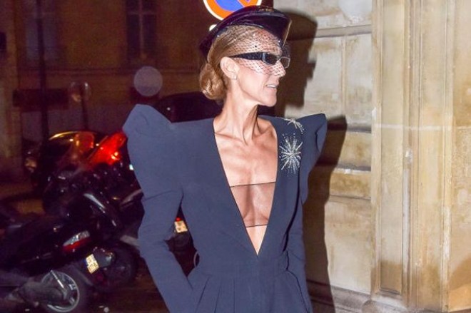 Selin Dion tənqid edənləri vecinə almır