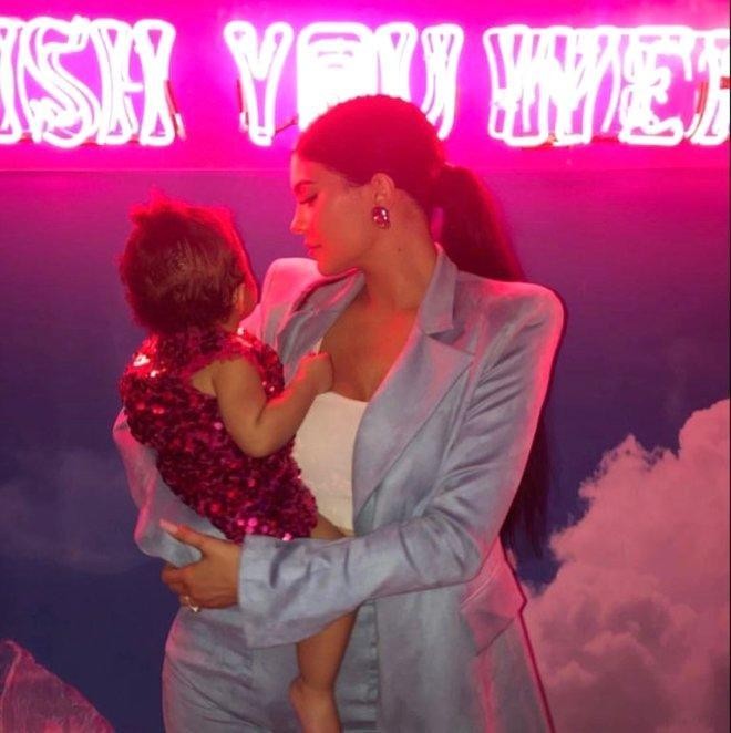 Model qızı üçün&nbsp;1 milyon dollar xərclədi