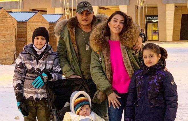Miri Yusif ailəsi ilə dincəlir - foto+video