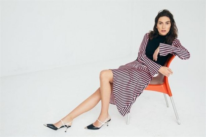 Aktrisa teatr səhnəsinə qayıdır