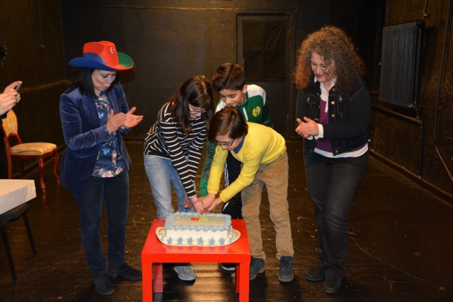 Stokholmda “Tumurcuq” teatrı fəaliyyətə başladı - foto