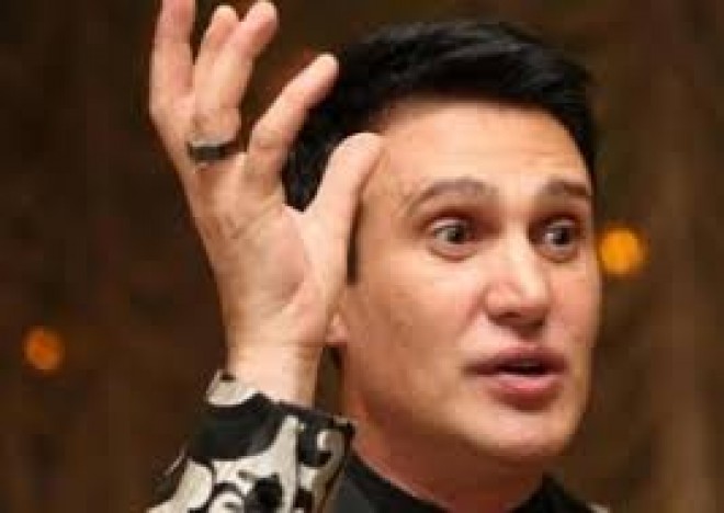 Nadir xalq mahnısının müdafiəsinə qalxdı - video