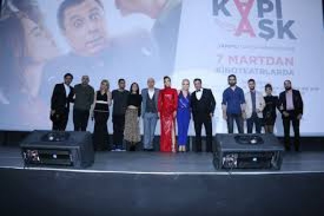 “Çat Kapı Aşk” filminin qala-gecəsi - foto