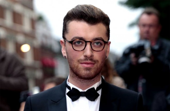 Sem Smit cinsiyyətini dəyişir